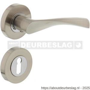 Intersteel 1687 deurkruk Giussy op rozet verdekt diameter 52x10 mm met nokken en sleutelrozetten nikkel mat - R26004893 - afbeelding 1