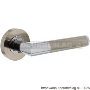 Intersteel 1693 deurkruk gatdeel rechts Bastian op rozet verdekt diameter 52x10 mm met nokken chroom-nikkel mat - R26001160 - afbeelding 1