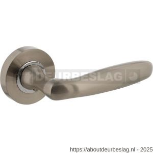 Intersteel Living 1692 deurkruk Bjorn op rozet verdekt diameter 52x10 mm met nokken nikkel mat - R26000448 - afbeelding 1