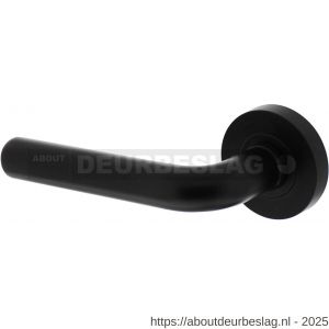 Intersteel 1683 deurkruk gatdeel links Agatha op rozet verdekt diameter 52x10 mm met nokken zwart - R26008229 - afbeelding 1