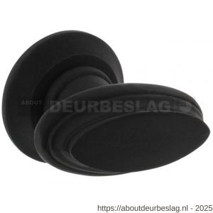 Intersteel 1846 deurkruk gatdeel knopkruk met freesrand en ronde rozet beukenhout zwart - R26010313 - afbeelding 1