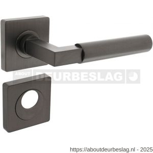 Intersteel 1741 deurkruk Baustil op rozet verdekt 55x55x10 mm met nokken en rondcilinderrozetten antraciet grijs - R26010395 - afbeelding 1