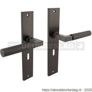 Intersteel Living 1742 deurkruk Baustil op schild rechthoekig 245x45 mm sleutelgat 56 mm antraciet grijs - R26010400 - afbeelding 1
