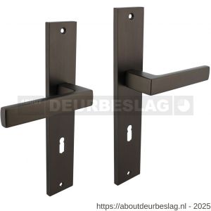 Intersteel 1744 deurkruk Hera op schild rechthoekig 245x45 mm sleutelgat 72 mm antraciet grijs - R26010427 - afbeelding 1