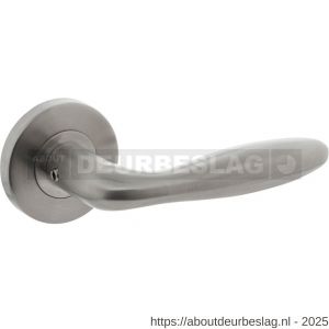 Intersteel Essentials 1013 deurkruk Jupiter op rozet verdekt diameter 55x8 mm met nokken EN 1906/3 RVS - R26005493 - afbeelding 1