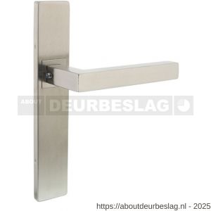 Intersteel 1337 deurkruk gatdeel rechts Vierkant op schild verdekt rechthoekig 219x40 mm met nokken blind RVS EN 1906/4 - R26005757 - afbeelding 1