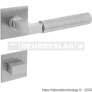 Intersteel 1849 deurkruk Baustil op rozet verdekt met magneet 55x55x3 mm met nokken en WC-sluiting met stift 8x8 mm RVS - R26008538 - afbeelding 1