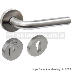 Intersteel 4057 set achterdeurbeslag rond deurkruk Luzern met massieve rozetten en SKG3 veiligheidsrozetten RVS - R26010821 - afbeelding 1