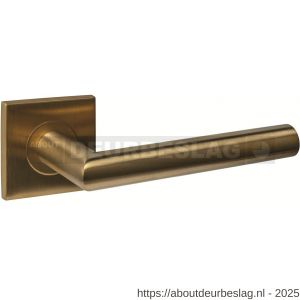 Intersteel Essentials 1034 deurkruk Q 04 op rozet verdekt 53x53x6 mm PVD messing mat - R26010965 - afbeelding 1