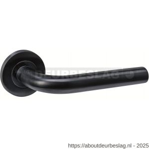 Intersteel Essentials 1022 deurkruk Q 02 op rozet verdekt diameter 52x6 mm PVD zwart - R26010954 - afbeelding 1