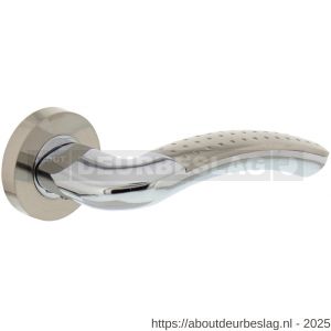 Intersteel Living 1688 deurkruk Sharon op rozet verdekt diameter 52x10 mm met nokken chroom-nikkel mat - R26000403 - afbeelding 1