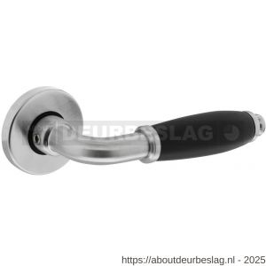 Intersteel Living 0206 deurkruk Courgette met rozet verdekt diameter 49x7 mm chroom mat/zwart - R26008055 - afbeelding 1