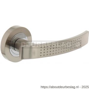 Intersteel Living 1696 deurkruk William op rozet verdekt diameter 52x10 mm met nokken chroom-nikkel mat - R26000406 - afbeelding 1