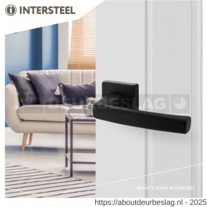 Intersteel Living 0057 deurkruk Moora met rozet verdekt 50x50x10 mm met nokken zwart - R26009121 - afbeelding 3