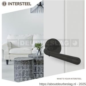 Intersteel Living 1725 deurkruk Helena op rozet verdekt met rillen diameter 55x10 mm met nokken zwart - R26011025 - afbeelding 2