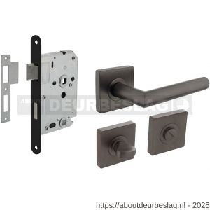 Intersteel Living 1747 set toiletslot 63/8 mm zwart met deurkruk Bastian op rozet 55x55 mm en WC-sluiting antraciet grijs - R26011069 - afbeelding 1