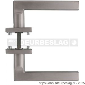 Intersteel Essentials 1252 deurkruk Hoek 90 graden-plat op rozet verdekt 53x53x8 mm met nokken RVS - R26005557 - afbeelding 2