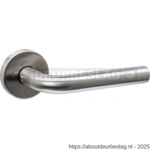 Intersteel 4057 deurkruk Luzern met rozet massief verdekt diameter 53x10 mm met nokken RVS - R26010822 - afbeelding 1
