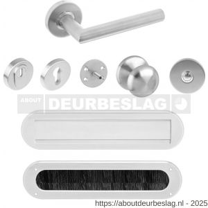 Intersteel Essentials 4057 set voordeurbeslag rond voordeurknop SKG rozetten deurbel briefplaat tochtwering en deurkruk op rozet RVS - R26008662 - afbeelding 1