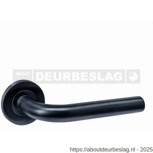 Intersteel Essentials 1022 deurkruk Q 02 op rozet verdekt diameter 52x6 mm PVD zwart - R26010954 - afbeelding 1