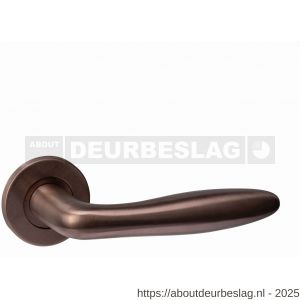 Intersteel Essentials 1023 deurkruk Q 03 op rozet verdekt diameter 52x6 mm PVD brons - R26010962 - afbeelding 1