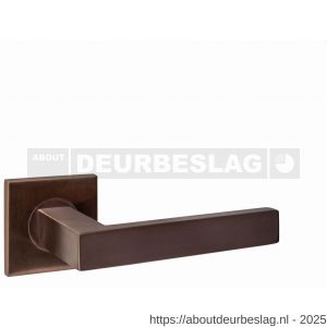 Intersteel Essentials 1035 deurkruk Q 05 op rozet verdekt 53x53x6 mm PVD brons - R26010972 - afbeelding 1
