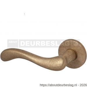 Mandelli1953 451L Ande deurkruk gatdeel op rozet 51x6 mm messing getrommeld linkswijzend - R21015153 - afbeelding 1