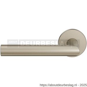 GPF Bouwbeslag Anastasius GPF1015.A4-00 L/R Toi L-haaks model 19 mm deurkruk gatdeel op rond rozet 50x8 mm links-rechtswijzend Champagne blend - R21009994 - afbeelding 1