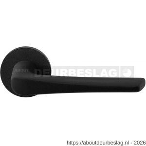 GPF Bouwbeslag ZwartWit GPF8230.61-00 Tiki deurkruk op rond rozet 50x8 mm zwart - R21009344 - afbeelding 1