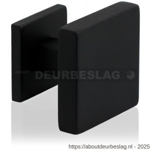 GPF Bouwbeslag ZwartWit GPF8825.61 vierkante voordeurknop 70x70 mm op rozet 53x53x8 mm zwart - R21000313 - afbeelding 1