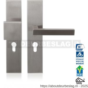 GPF Bouwbeslag RVS GPF9311.72 veiligheidsgarnituur SKG*** 248x52 mm rechthoekig PC72 met vaste deurknop GPF9858.09 en deurkruk GPF1302 RVS geborsteld - R21004695 - afbeelding 1