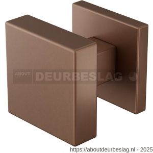 GPF Bouwbeslag Anastasius GPF9856.A2-02 S5 vierkante deurknop 53x53x16 mm met wisselstift op vierkant rozet Bronze blend - R21016488 - afbeelding 1