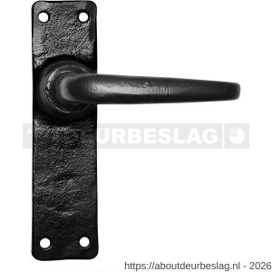 Kirkpatrick KP2456R PC55 deurkruk gatdeel op schild 152x38 mm PC55 rechtswijzend smeedijzer zwart - R21002980 - afbeelding 1